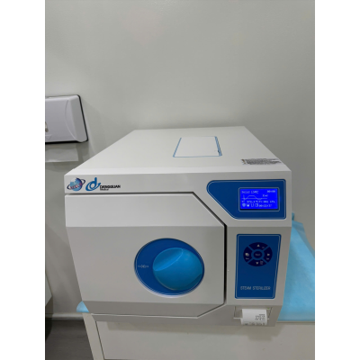 Noi hap 23 lit hien so, say chan khong Dengguan DGT-23B (hình 6).jpg